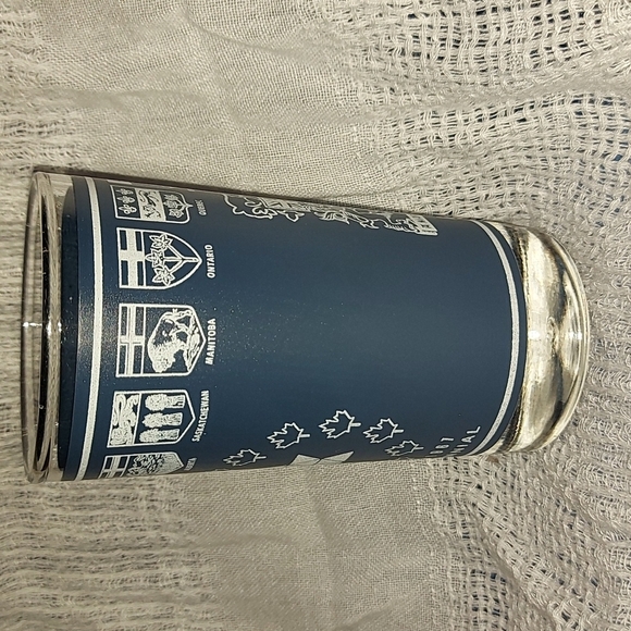 Canada Centennial 1867-1967 Vintage Glass - Picture 8 of 8